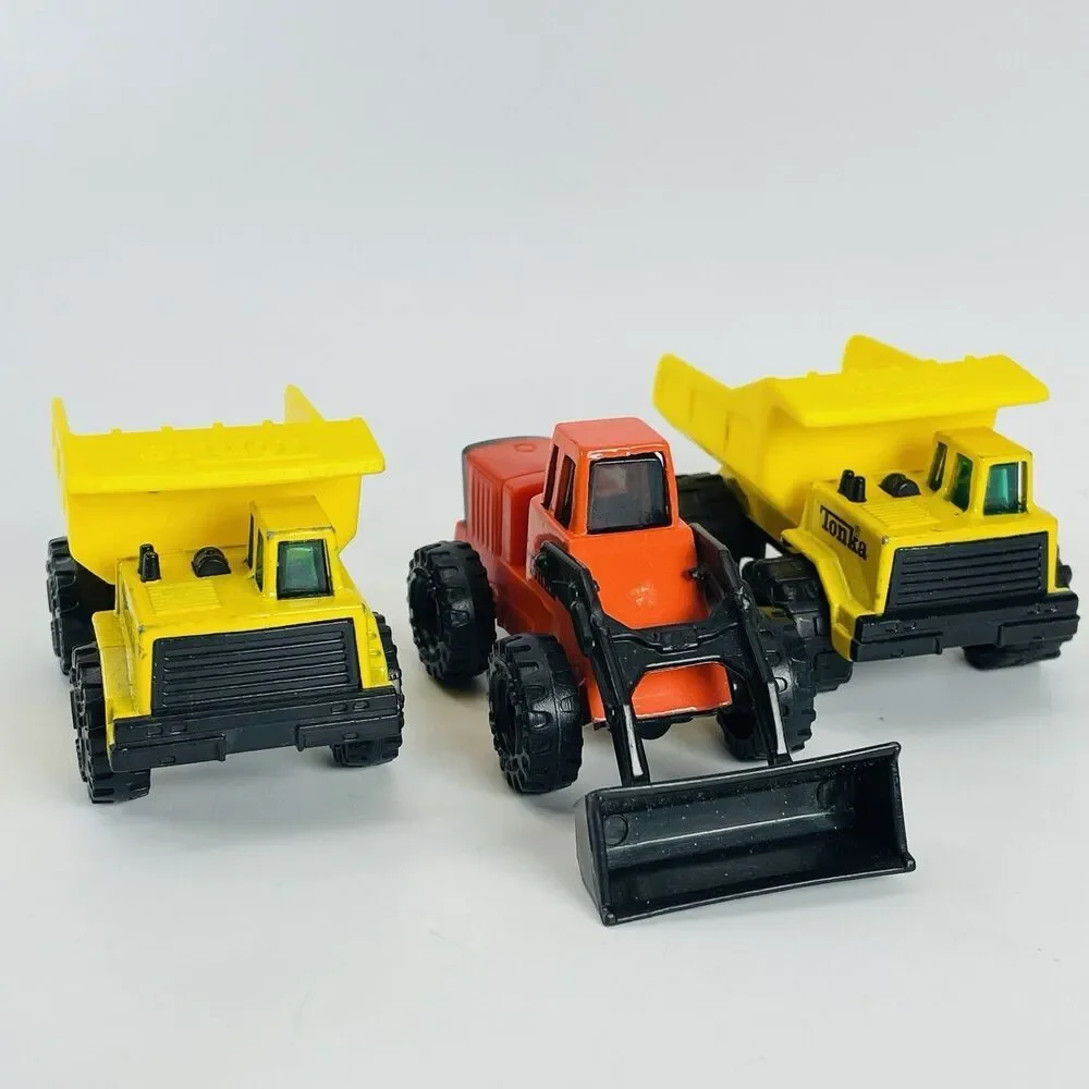 Lot of 3 Vtg Tonka Construction Vehicles 1992 Yellow Dump Trucks & Orange Load